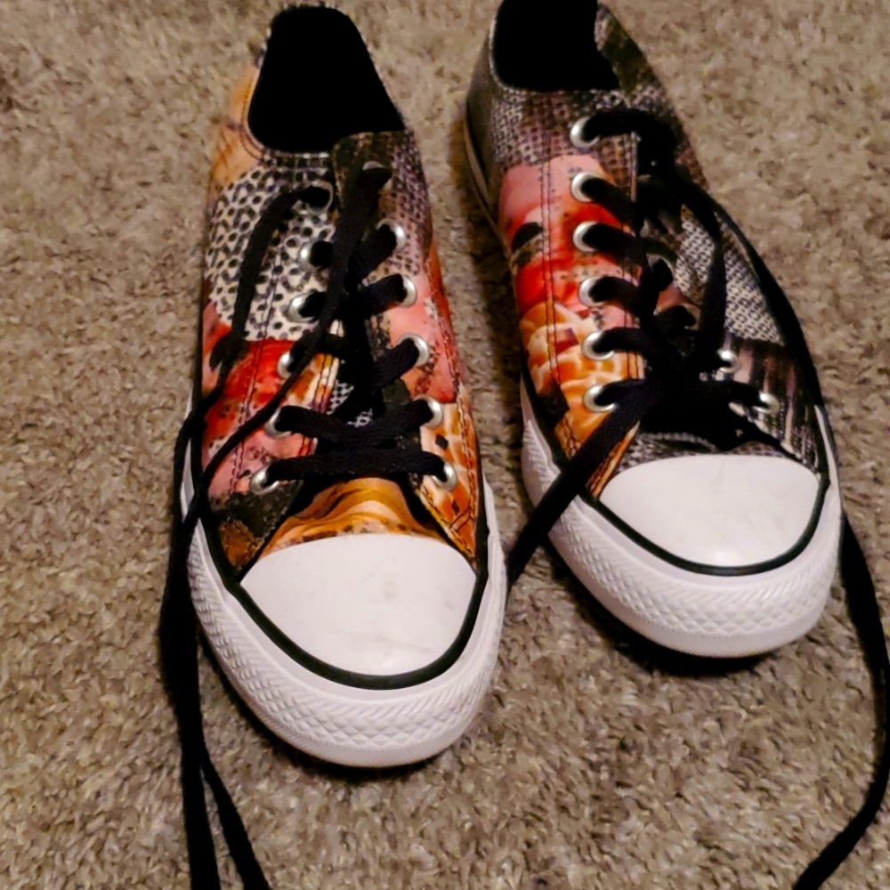 Converse